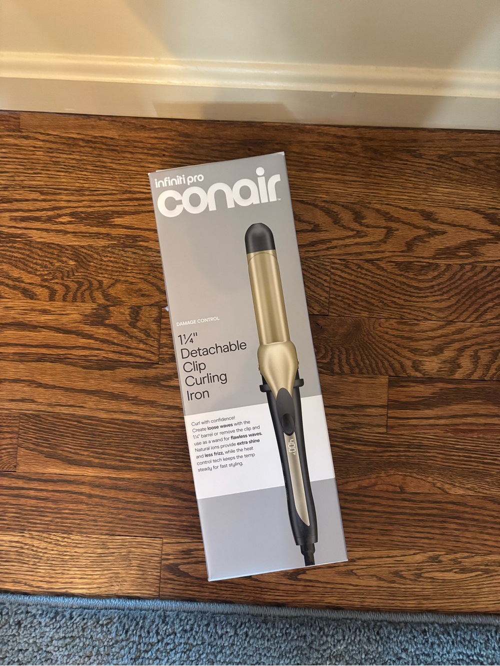 Conair InfinitiPro 1¼" Detachable Clip Curling Iron - Gold/Black